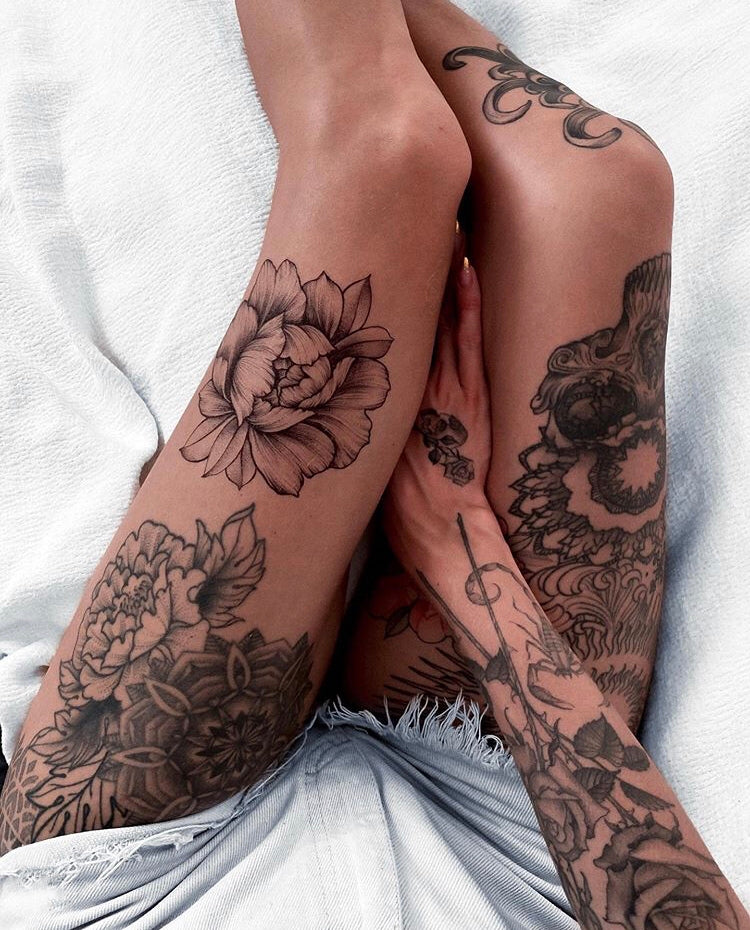 Tattoo "Two Flowers"